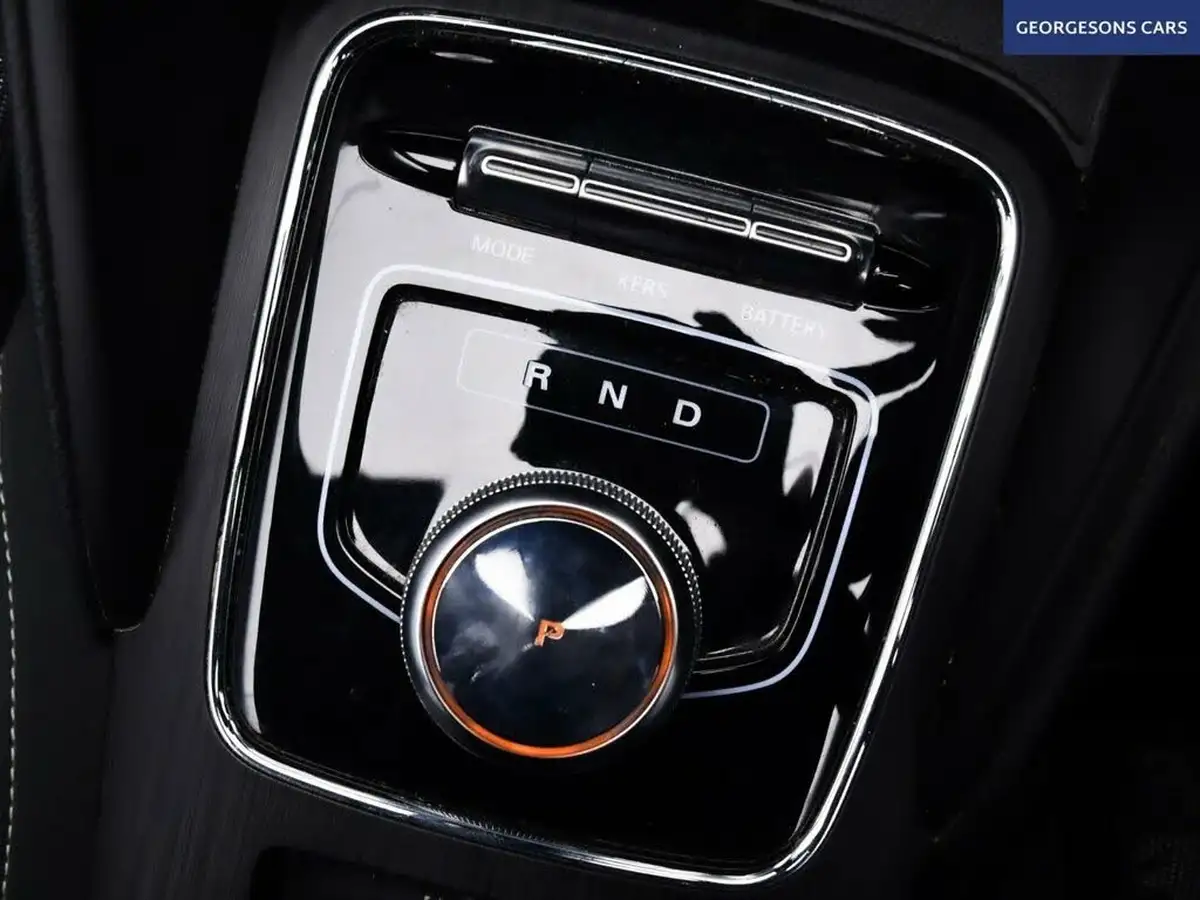 2021-mg-zs-suv-e-excite-ev-big-12