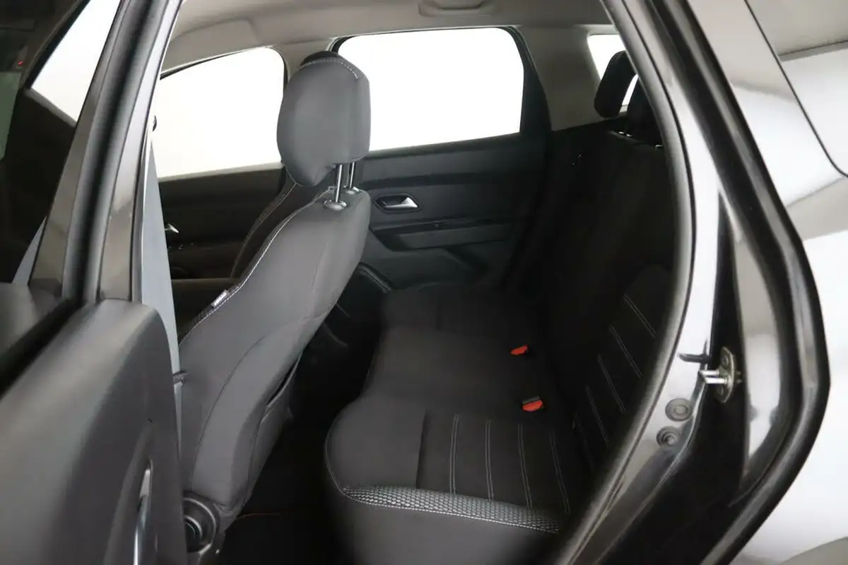 2021-dacia-duster-10-tce-prestige-90bhp-big-10