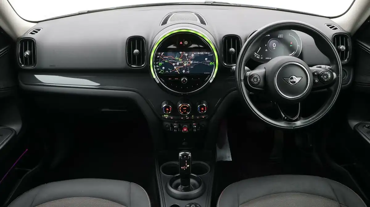 2021-mini-countryman-15-cooper-classic-comfort-auto-big-13