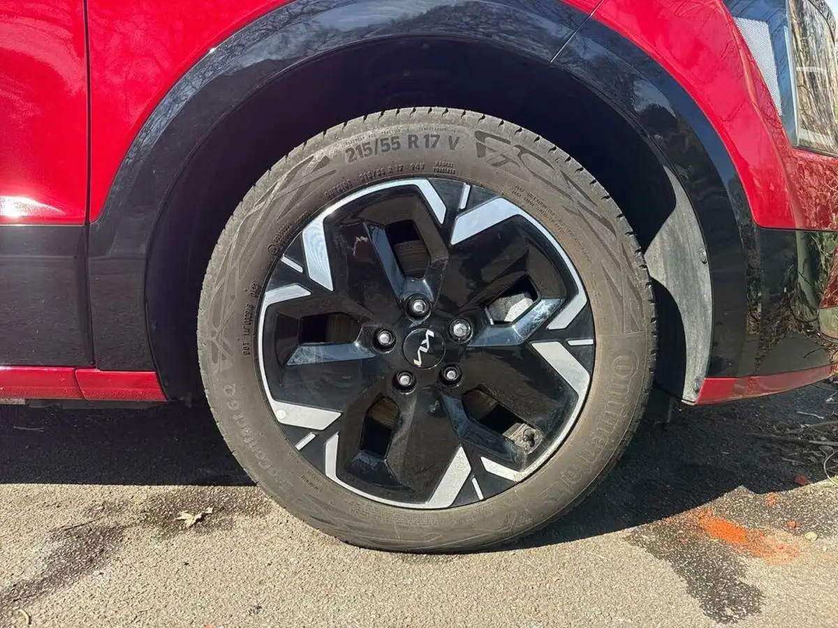 2024-kia-niro-ev-e-3-big-4