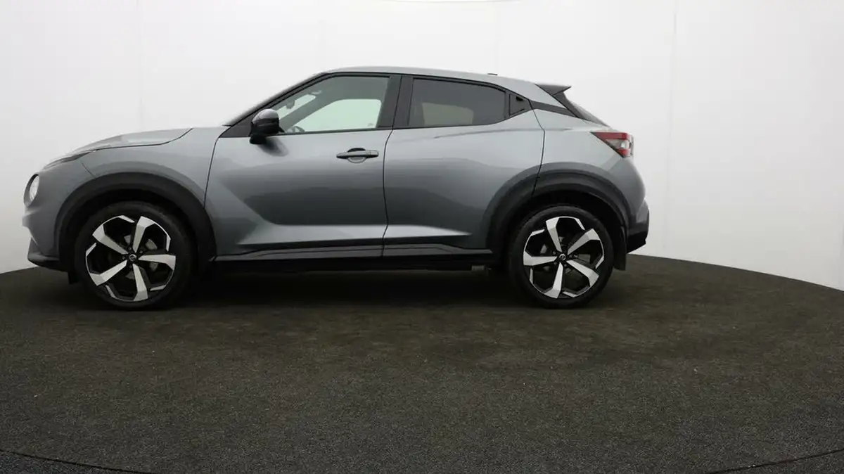 2022-nissan-juke-10-dig-t-tekna-big-66