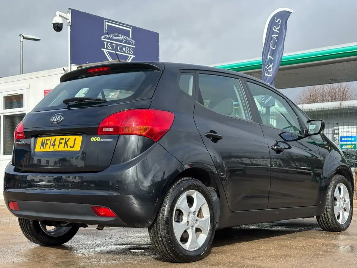 2014-kia-venga-14-2-big-18