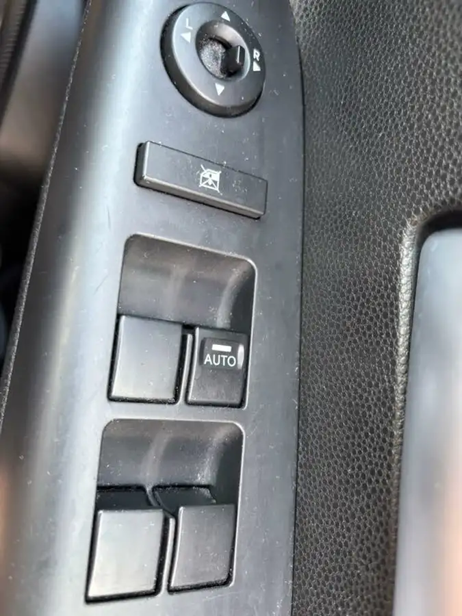 2014-kia-venga-14-2-big-46