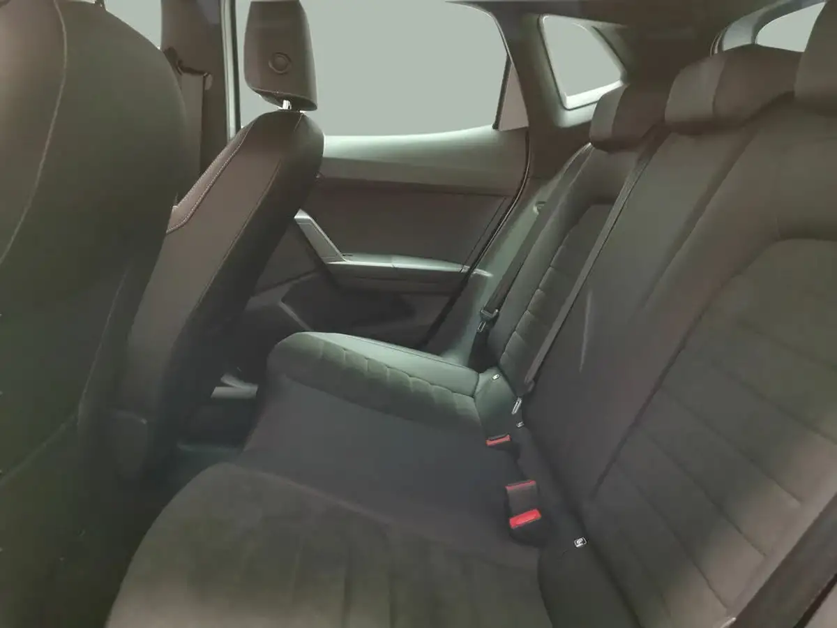 2022-seat-ibiza-10-tsi-xcellence-lux-110ps-dsg-big-32