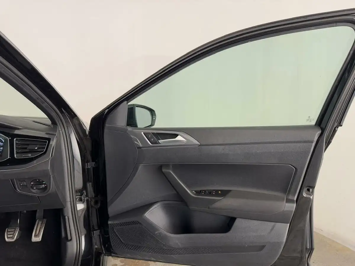 2019-volkswagen-polo-10-tsi-r-line-115ps-big-20