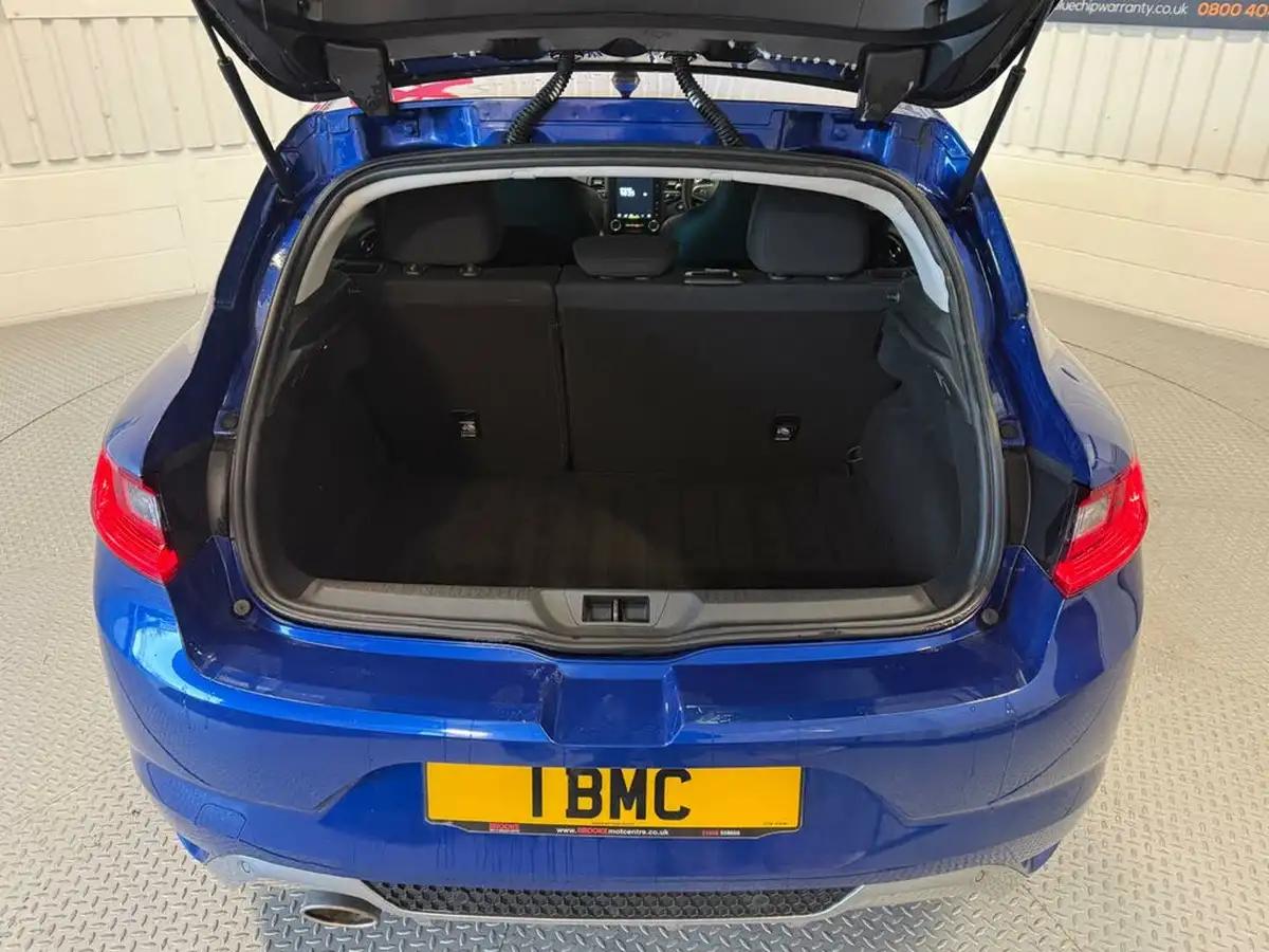 2019-renault-megane-13-tce-gt-line-hatchback-big-17