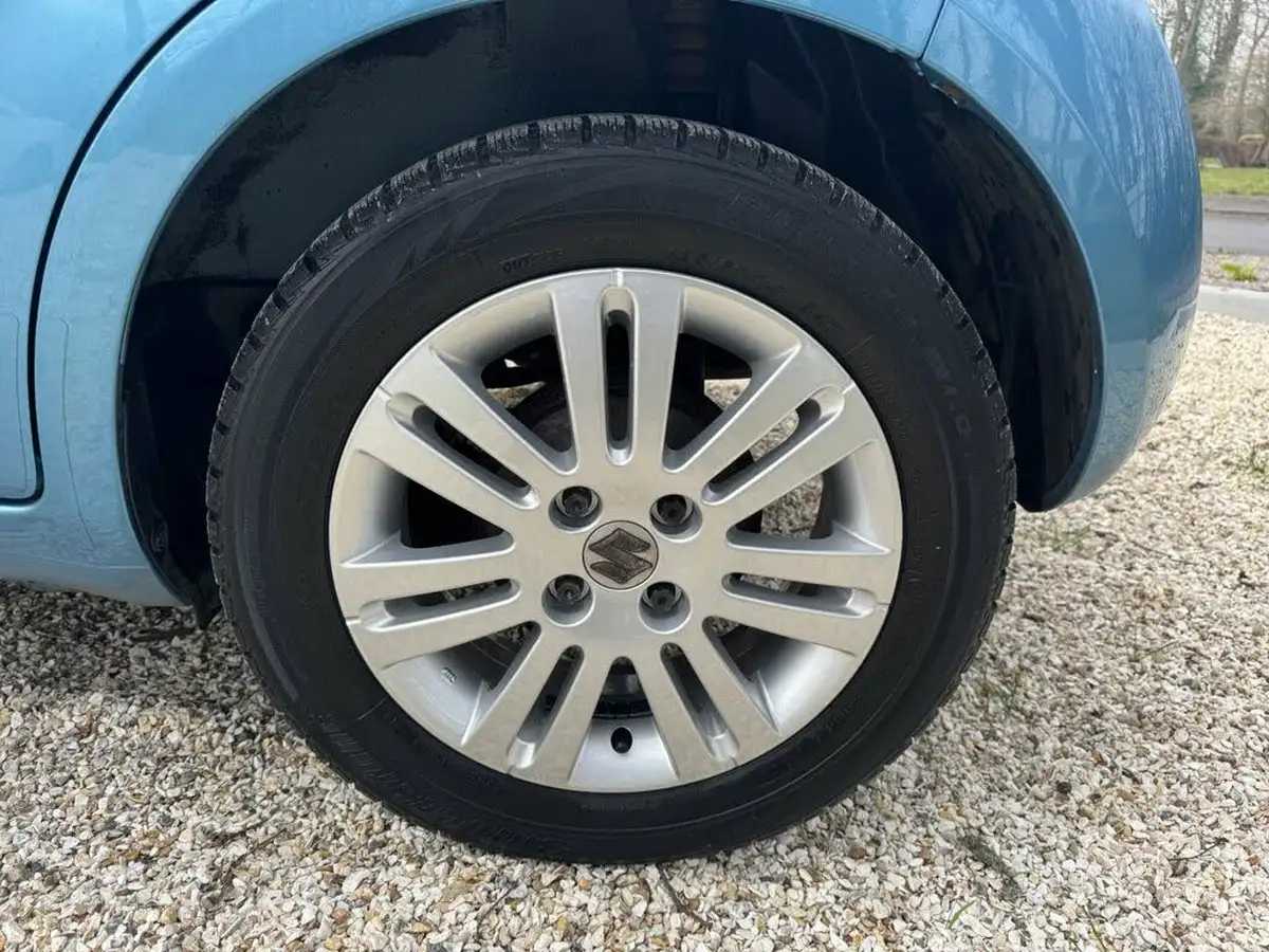 2014-suzuki-splash-12-sz4-auto-big-10