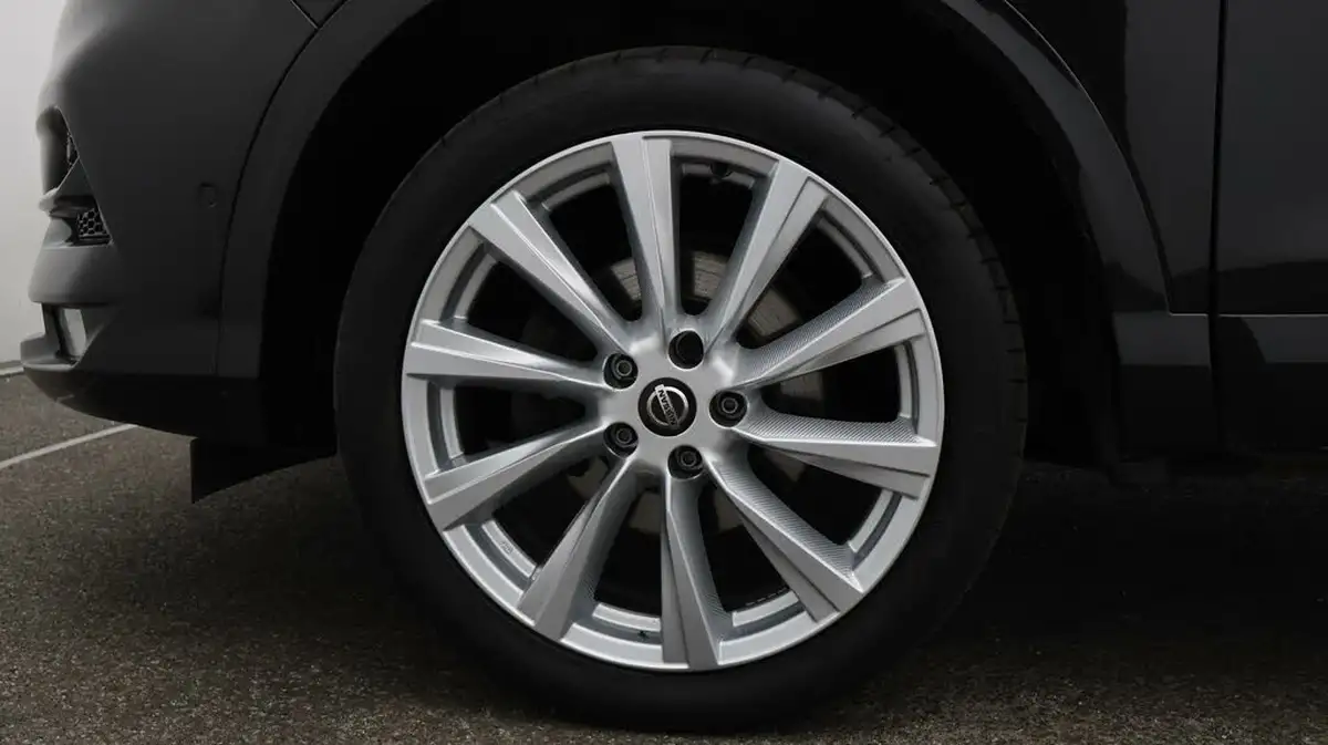 2020-nissan-qashqai-13-dig-t-n-tec-140ps-drive-assist-packglass-big-18