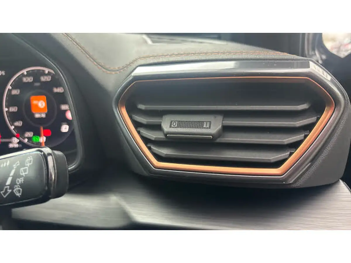 2021-cupra-formentor-14-e-hybrid-v2-big-27