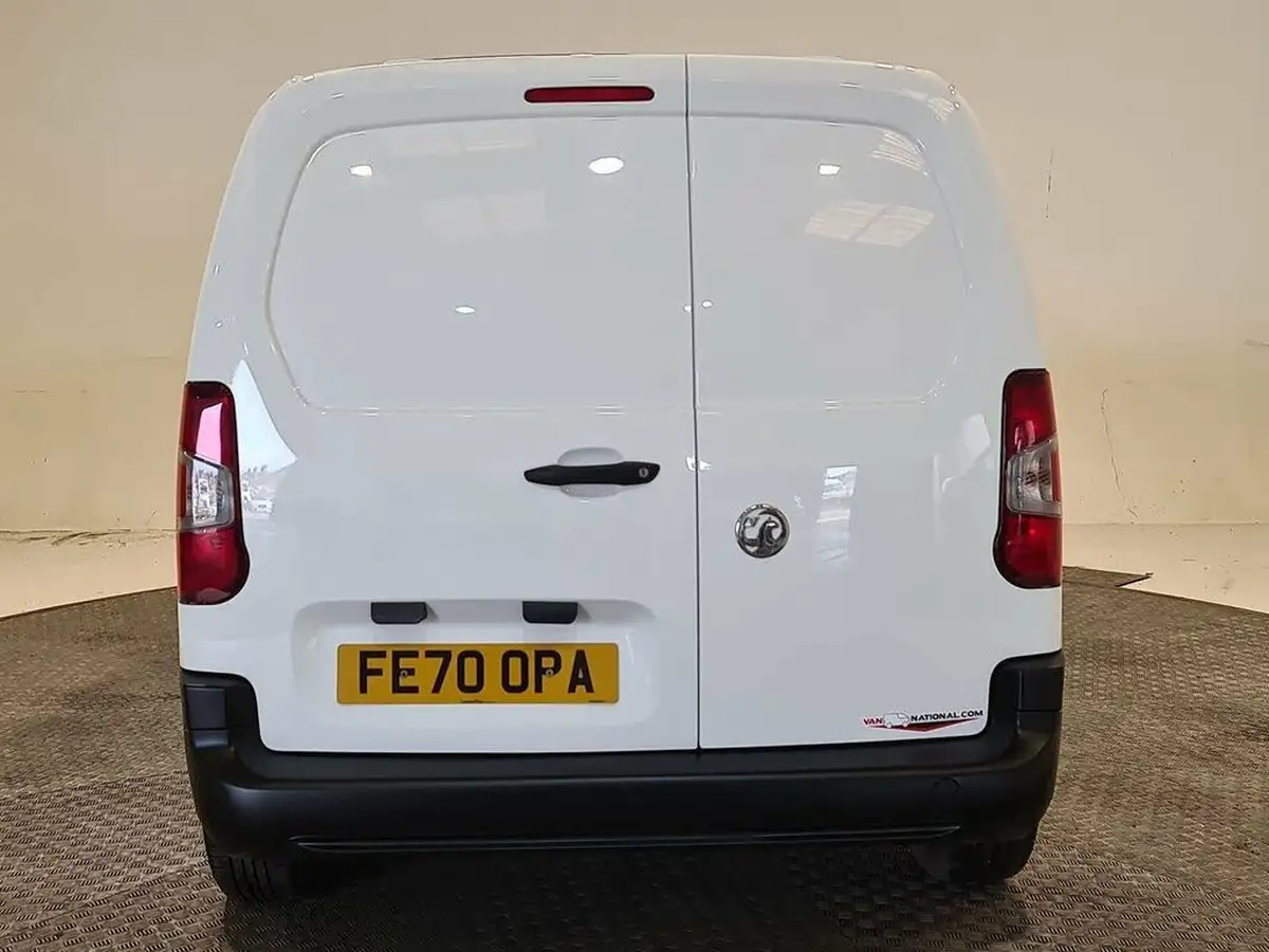 2020-vauxhall-combo-15cdti-edition-2000-100pseu6d-t-big-28