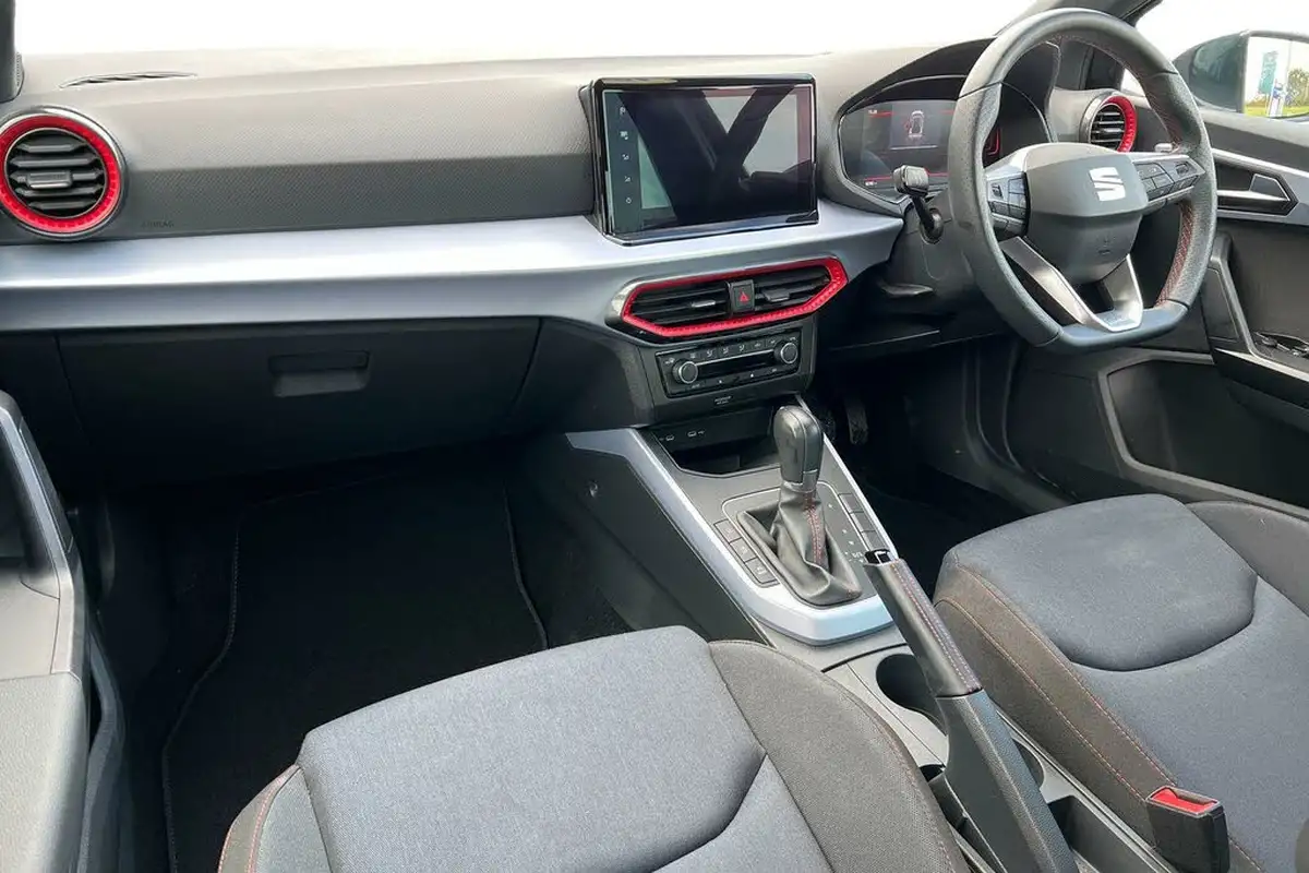 2023-seat-arona-10-tsi-fr-dsg-big-1