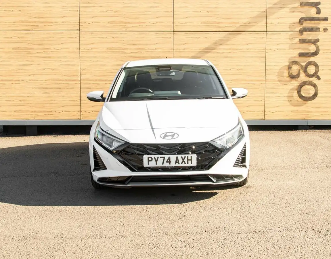 2024-hyundai-i20-10-t-gdi-premium-big-5