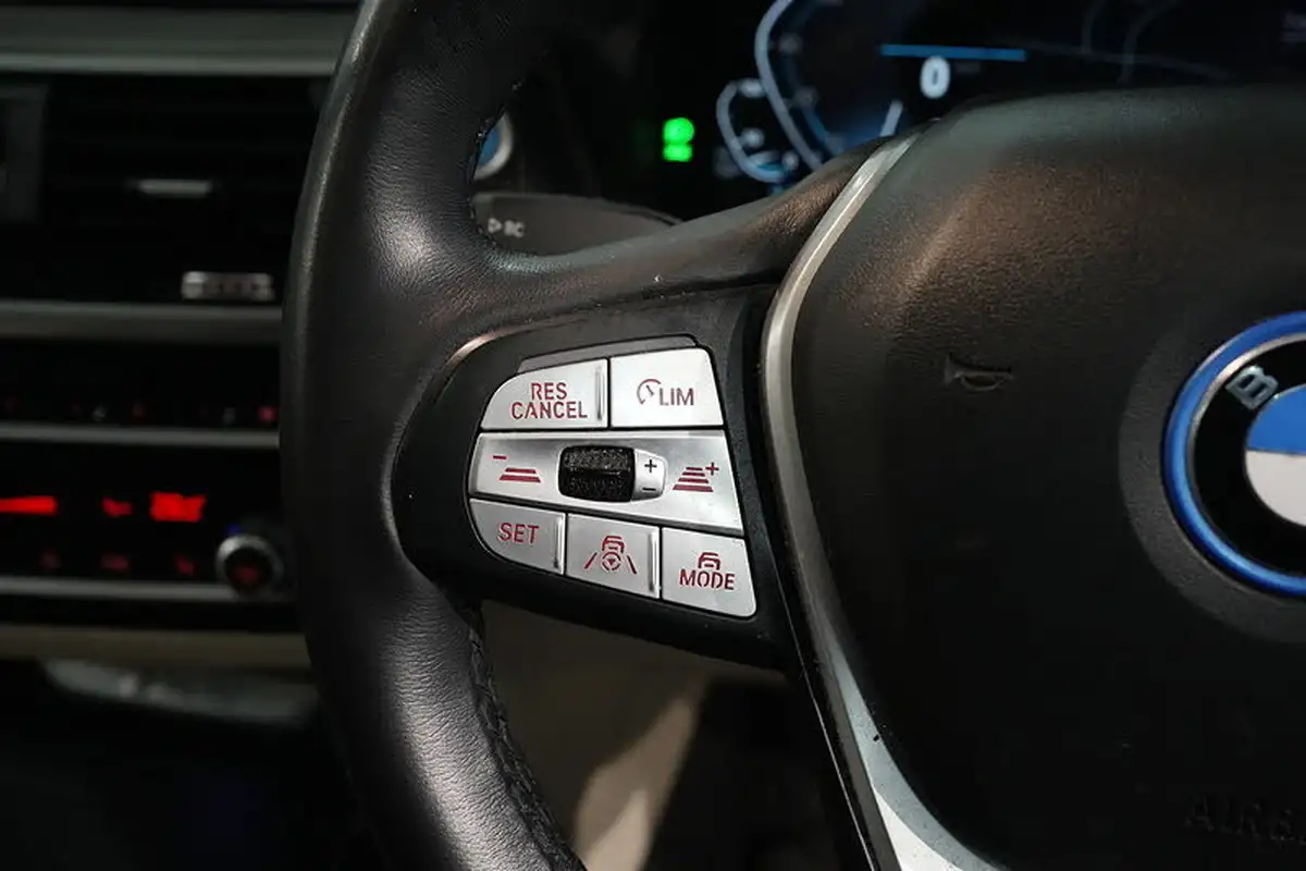 2022-bmw-ix3-e-premier-edition-pro-big-42