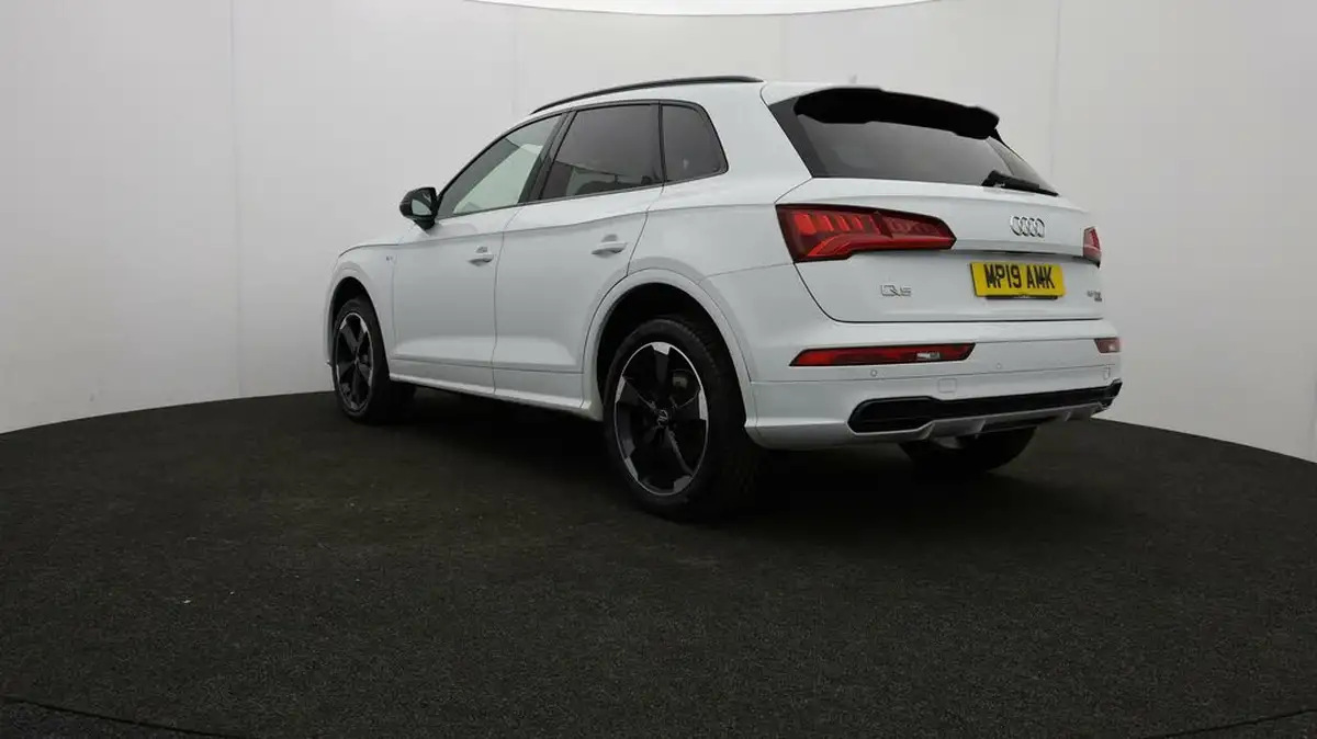2019-audi-q5-20-45-tfsi-black-edition-big-75