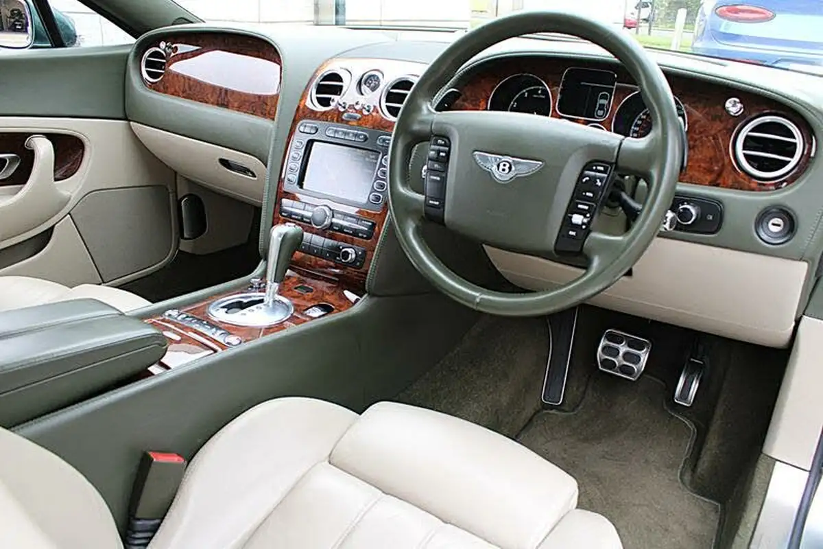 2004-bentley-continental-60-gt-big-15