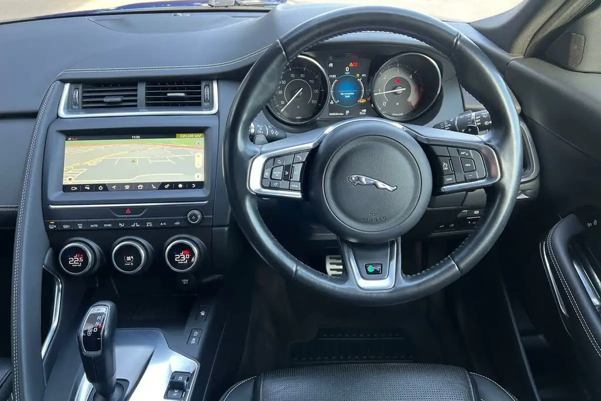 2018-jaguar-e-pace-20-i4d-r-dynamic-s-180ps-awd-auto-big-38