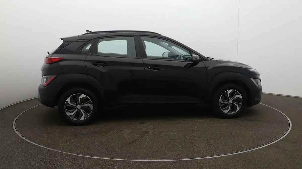2023-hyundai-kona-16-gdi-se-connect-big-42