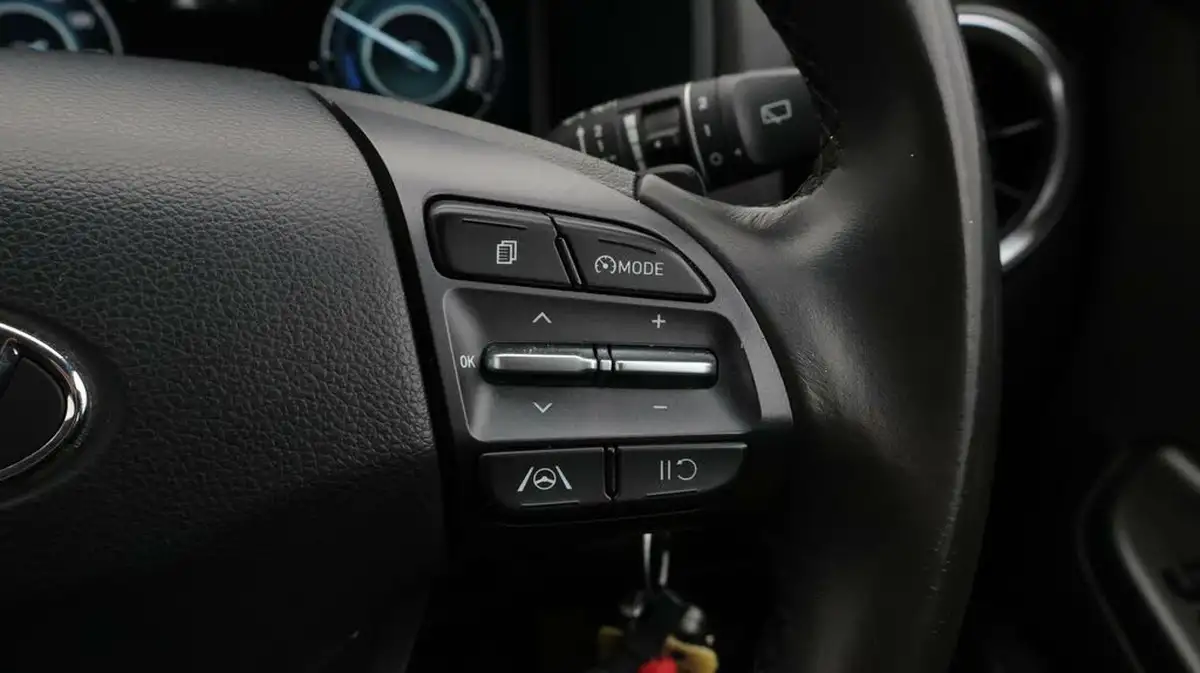 2023-hyundai-kona-16-gdi-se-connect-big-24