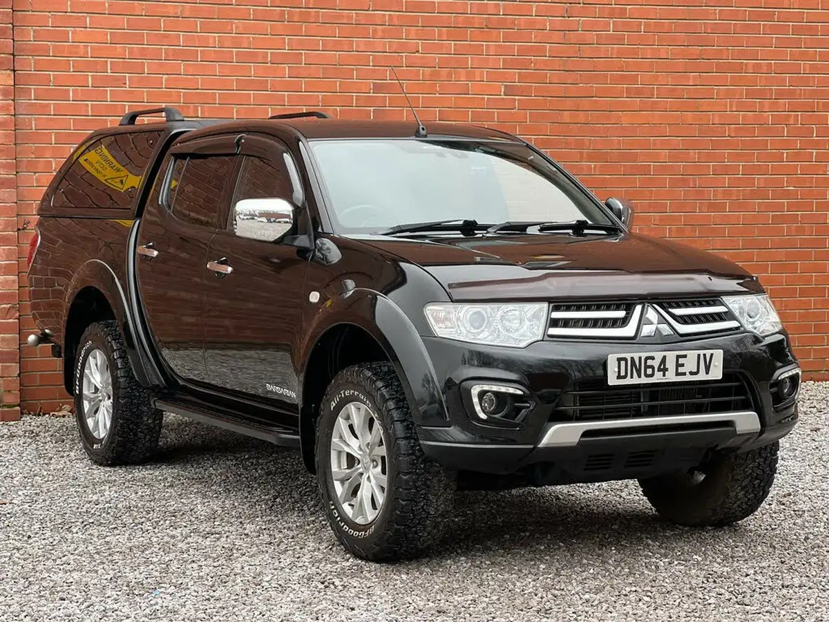 2014-mitsubishi-l200-25td-barbarian-auto-big-0