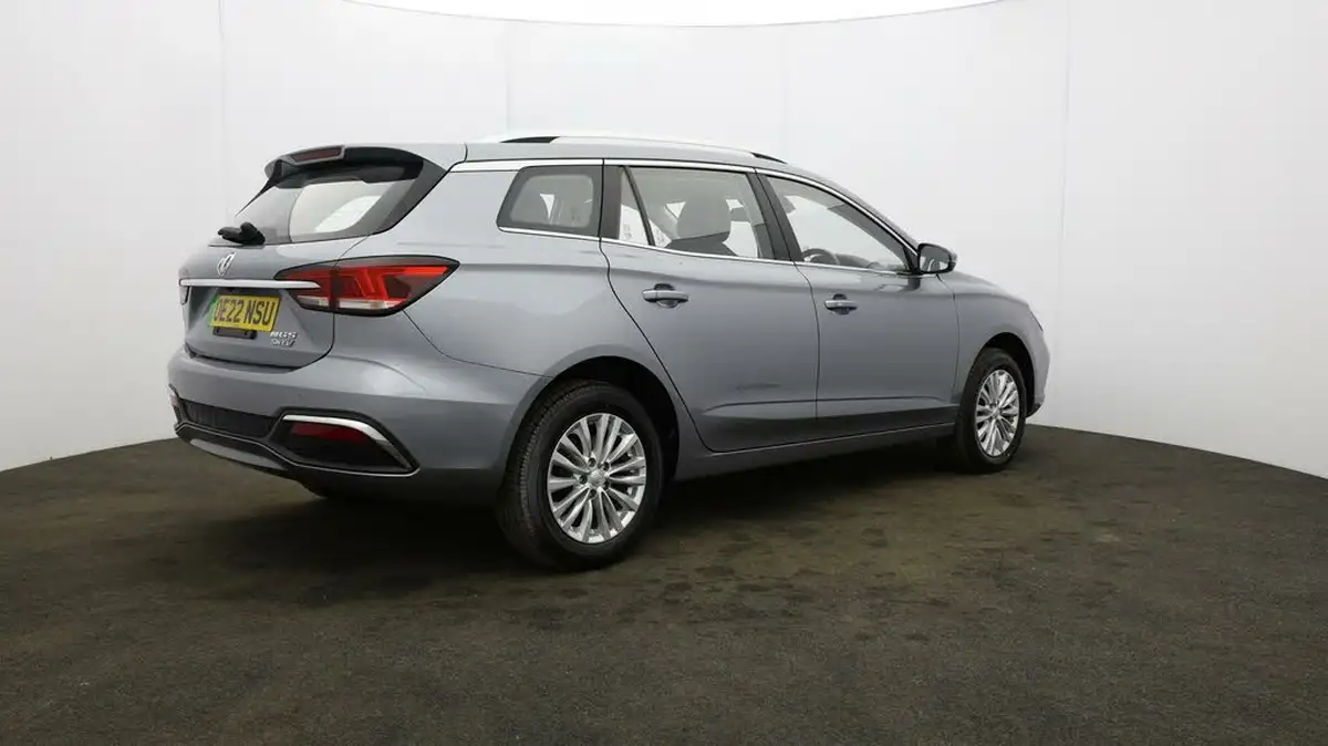 2022-mg-mg5-e-exclusive-ev-long-range-big-56