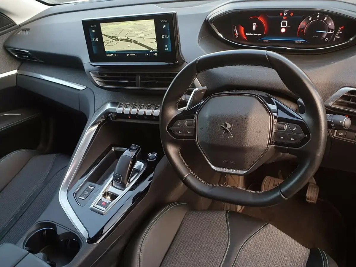 2021-peugeot-3008-suv-12-puretech-allure-premium-eat8-big-12
