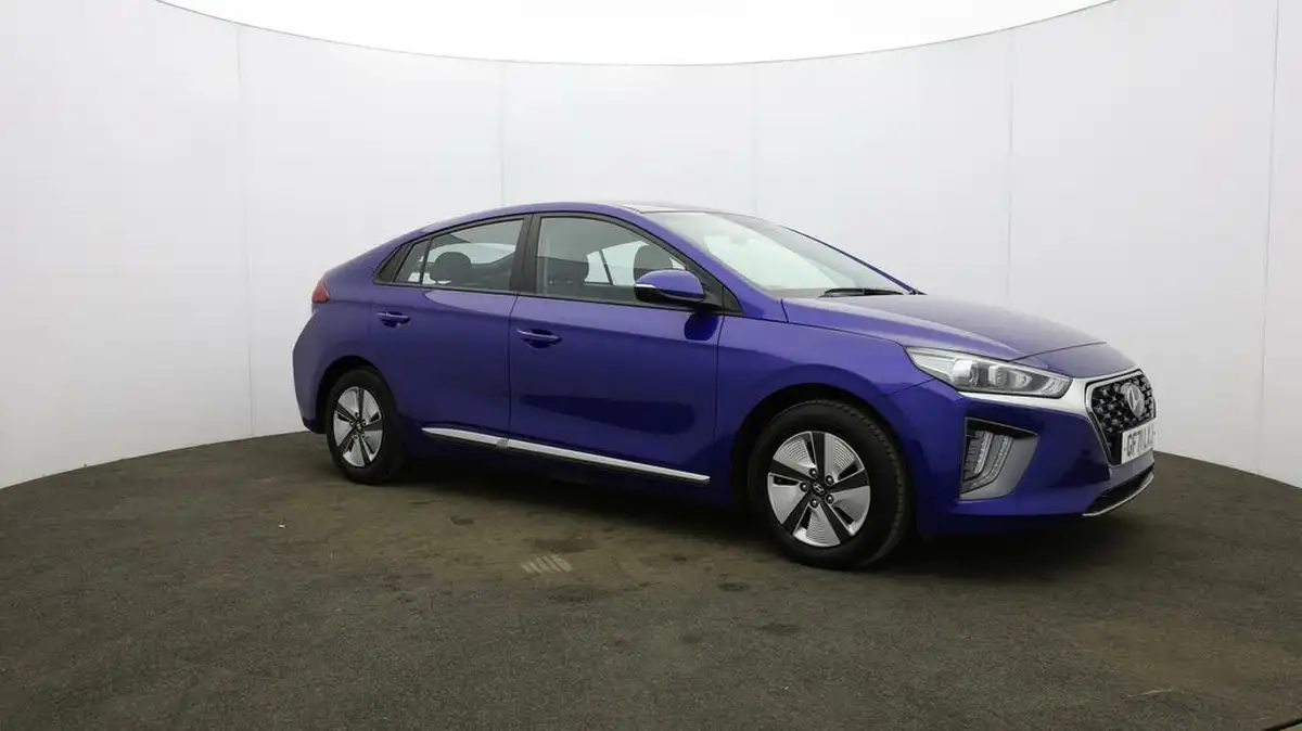 2021-hyundai-ioniq-16-gdi-premium-se-hybrid-big-46