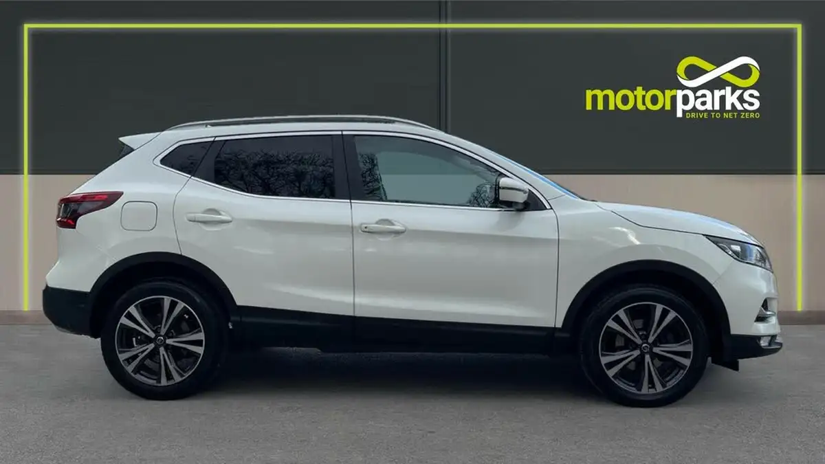 2018-nissan-qashqai-12-dig-t-n-connecta-big-1