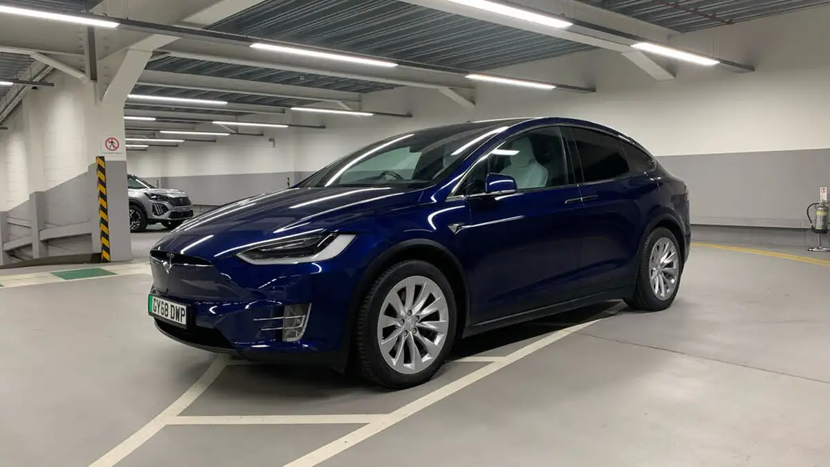 2018-tesla-model-x-e-75d-big-6