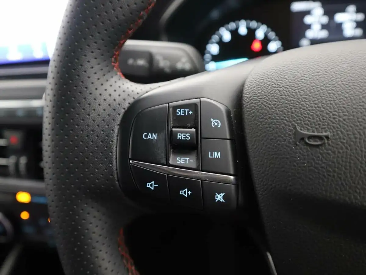2021-ford-focus-10t-st-line-edition-125ps-hatchback-big-25