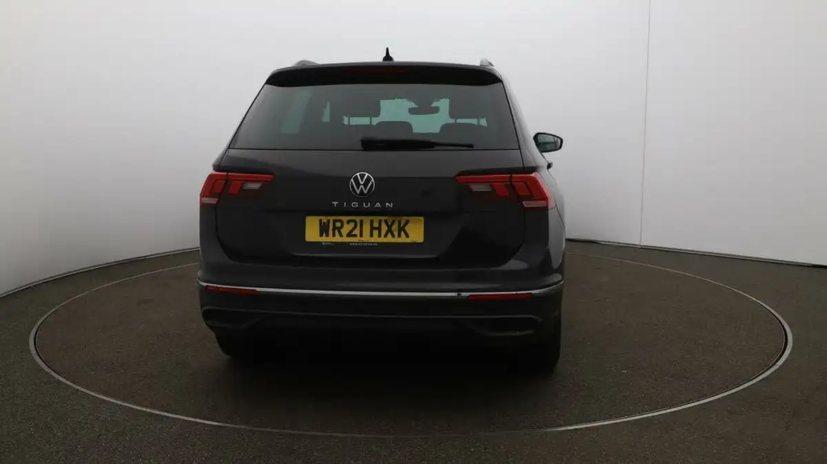 2021-volkswagen-tiguan-20tdi-life-dsg-big-6