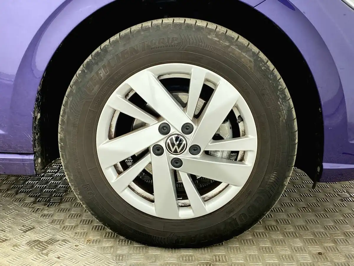 2022-volkswagen-polo-10-tsi-life-dsg-big-8