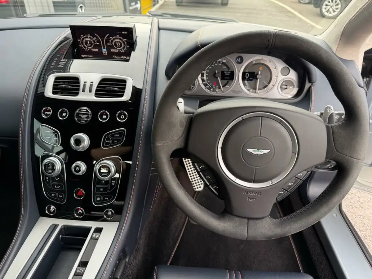 2017-aston-martin-vantage-47-v8-vantage-s-coupe-sportshift-ii-big-53
