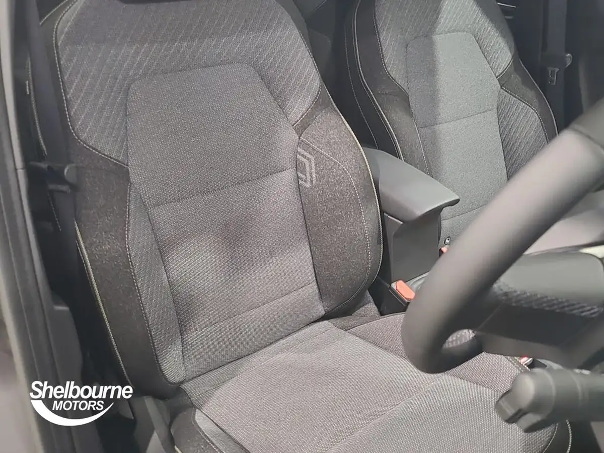 2024-renault-captur-16-techno-145ps-full-big-34