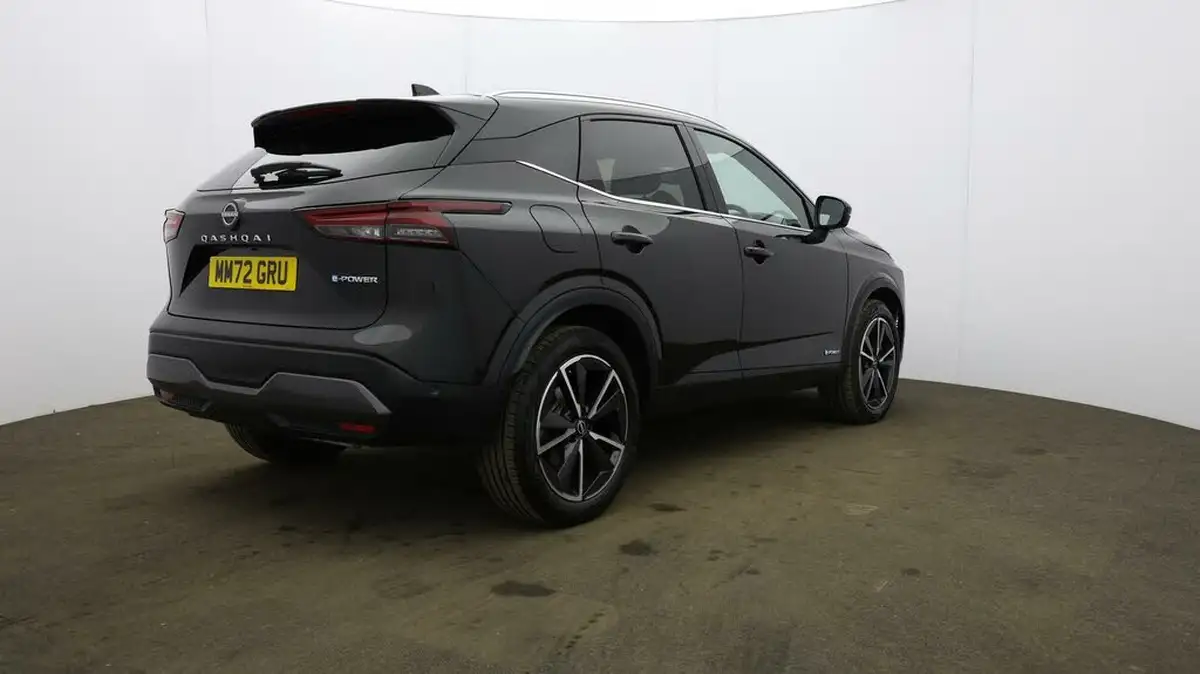 2022-nissan-qashqai-15-tekna-big-58