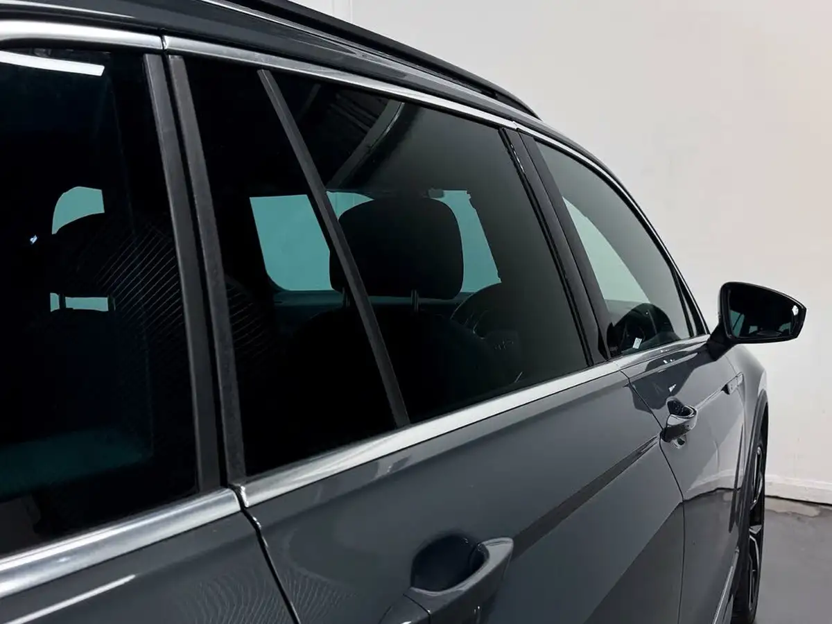 2021-volkswagen-tiguan-15-tsi-r-line-big-17