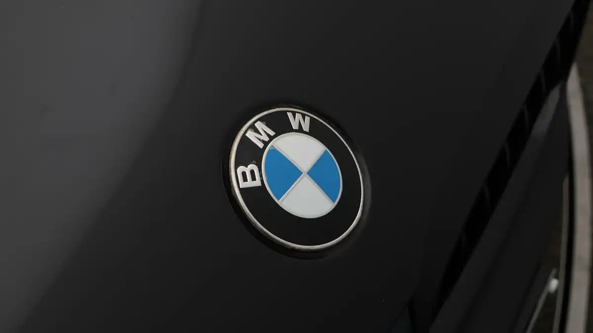 2018-bmw-5-series-30td-530d-m-sport-saloon-4d-big-29