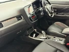 2018-mitsubishi-outlander-24-4h-phev-small-17