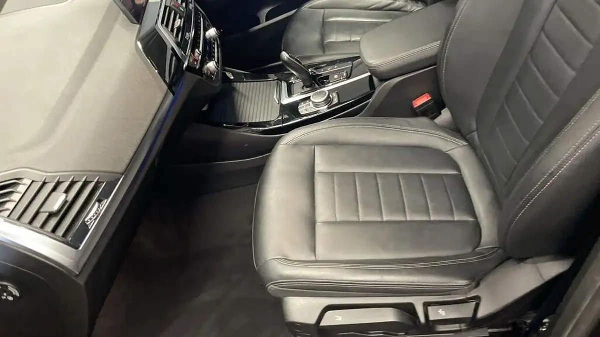 2021-bmw-x3-20-xdrive-30e-se-big-16