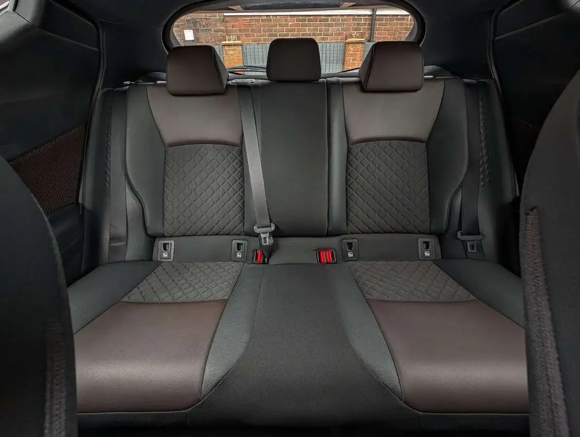 2018-toyota-c-hr-18-vvt-i-excel-big-24