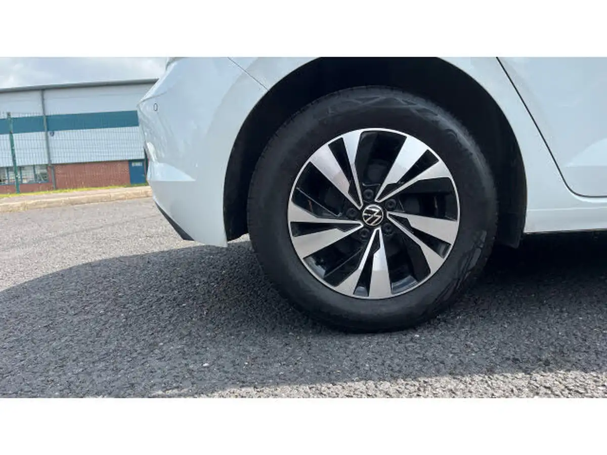 2021-volkswagen-polo-10-tsi-match-dsg-big-6