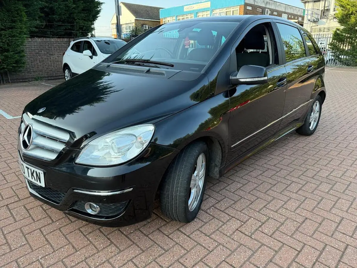 2010-mercedes-benz-b-class-15-b160-se-cvt-big-4