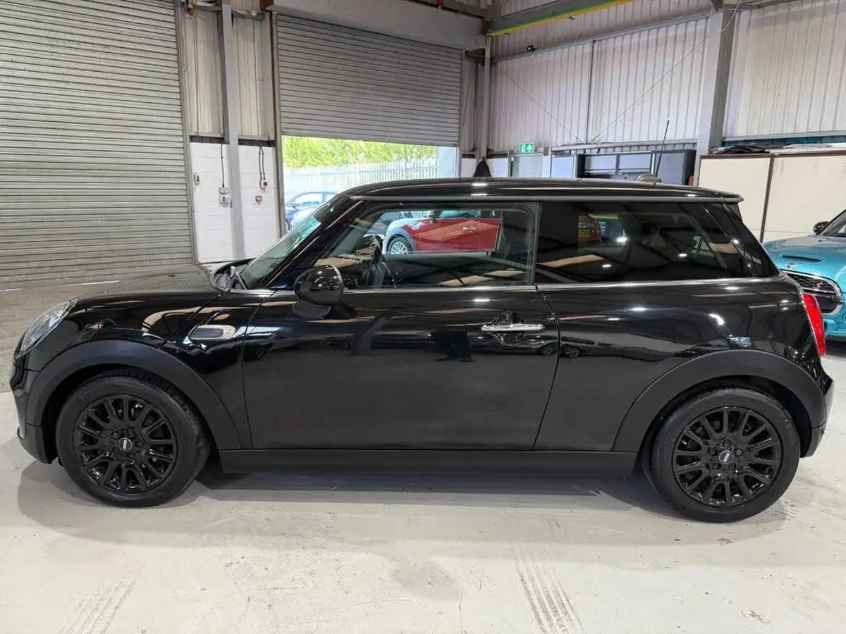 2015-mini-cooper-15-cooper-3d-big-5
