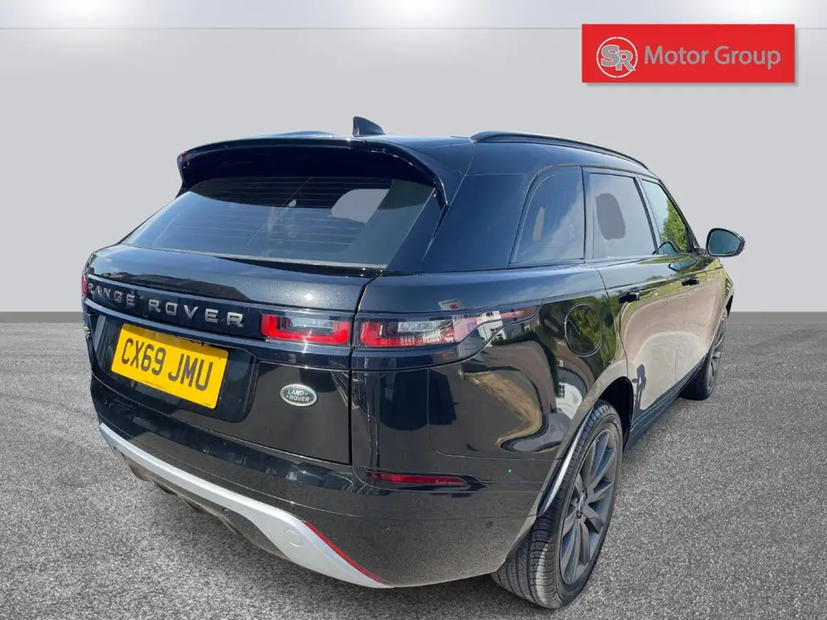 2019-land-rover-range-rover-velar-20-d180-r-dynamic-hse-big-23