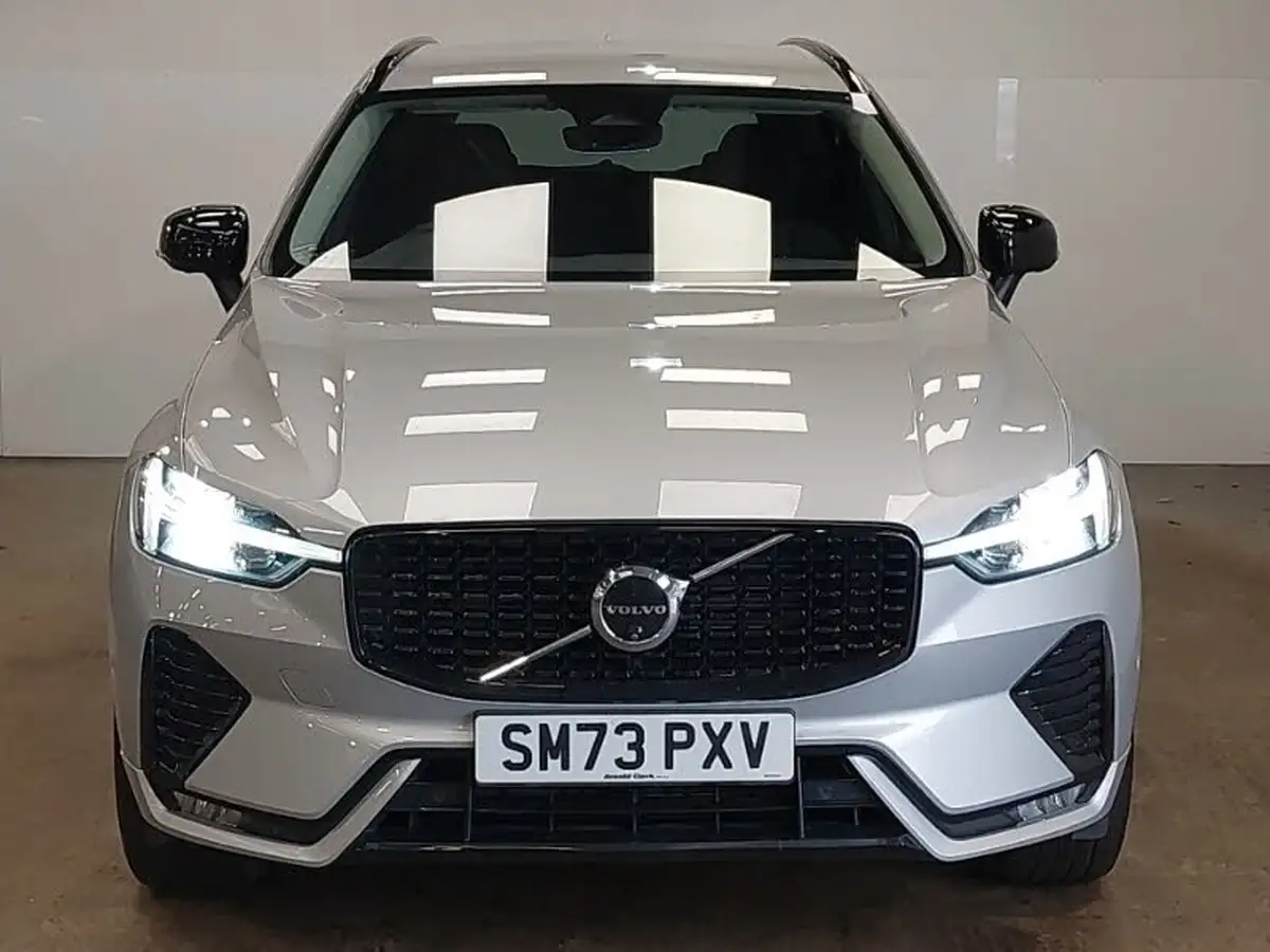 2023-volvo-xc60-20td-b4-plus-big-18