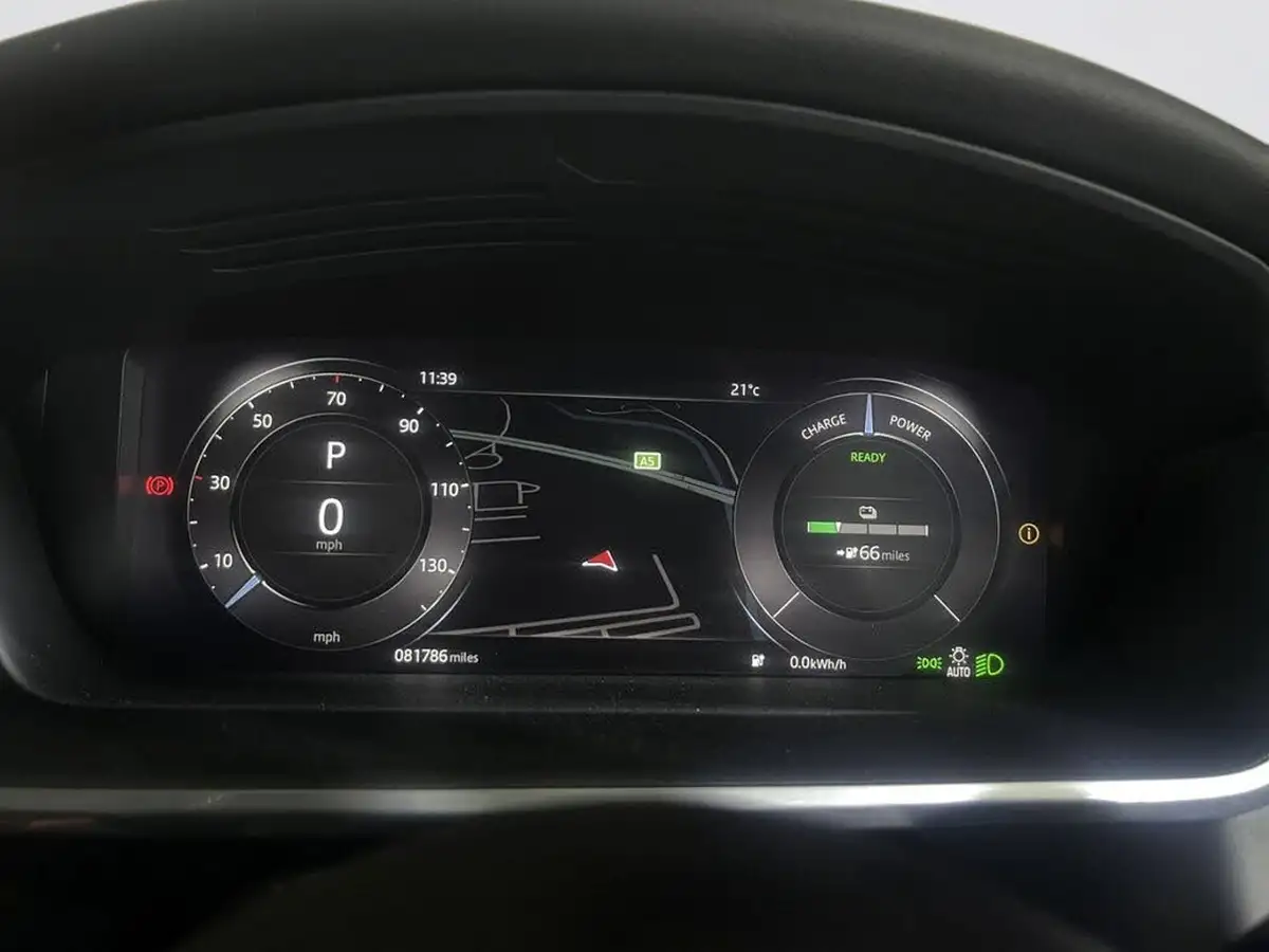 2021-jaguar-i-pace-ev400-se-big-18