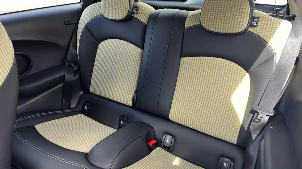 2023-mini-cooper-15-cooper-classic-premium-auto-hatchback-3d-auto-big-11
