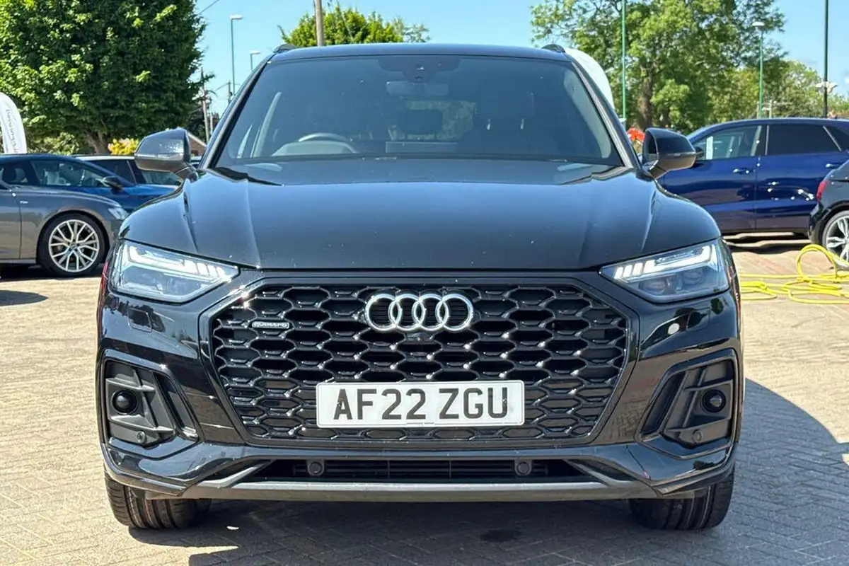 2022-audi-q5-20-45-tfsi-edition-1-sportback-big-23