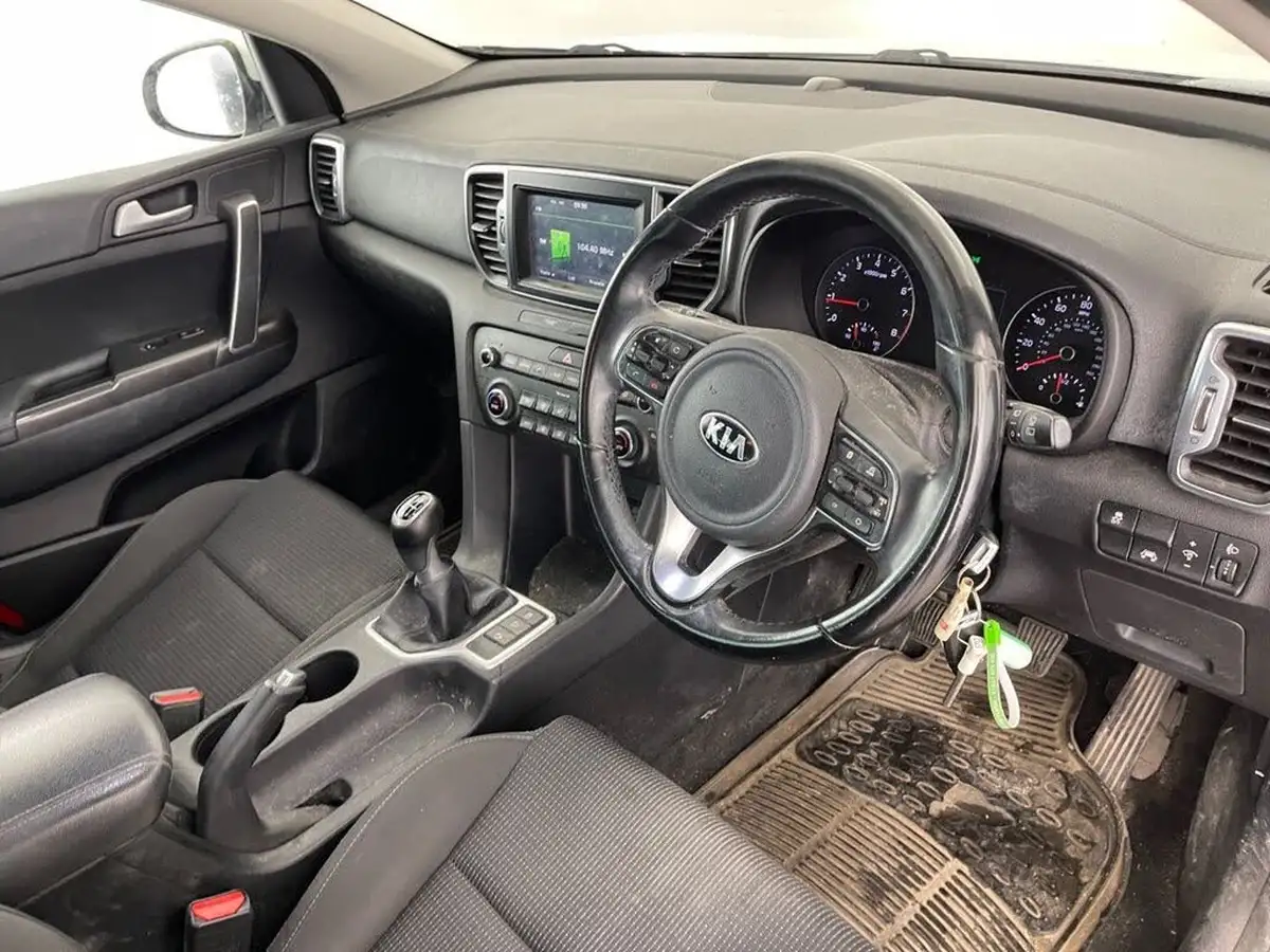 2016-kia-sportage-16-gdi-2-130bhp-big-10