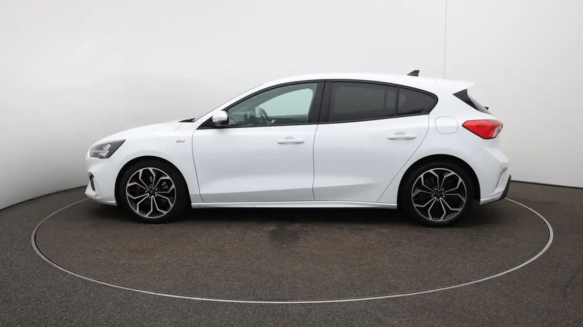 2020-ford-focus-20-st-line-x-hatchback-big-63