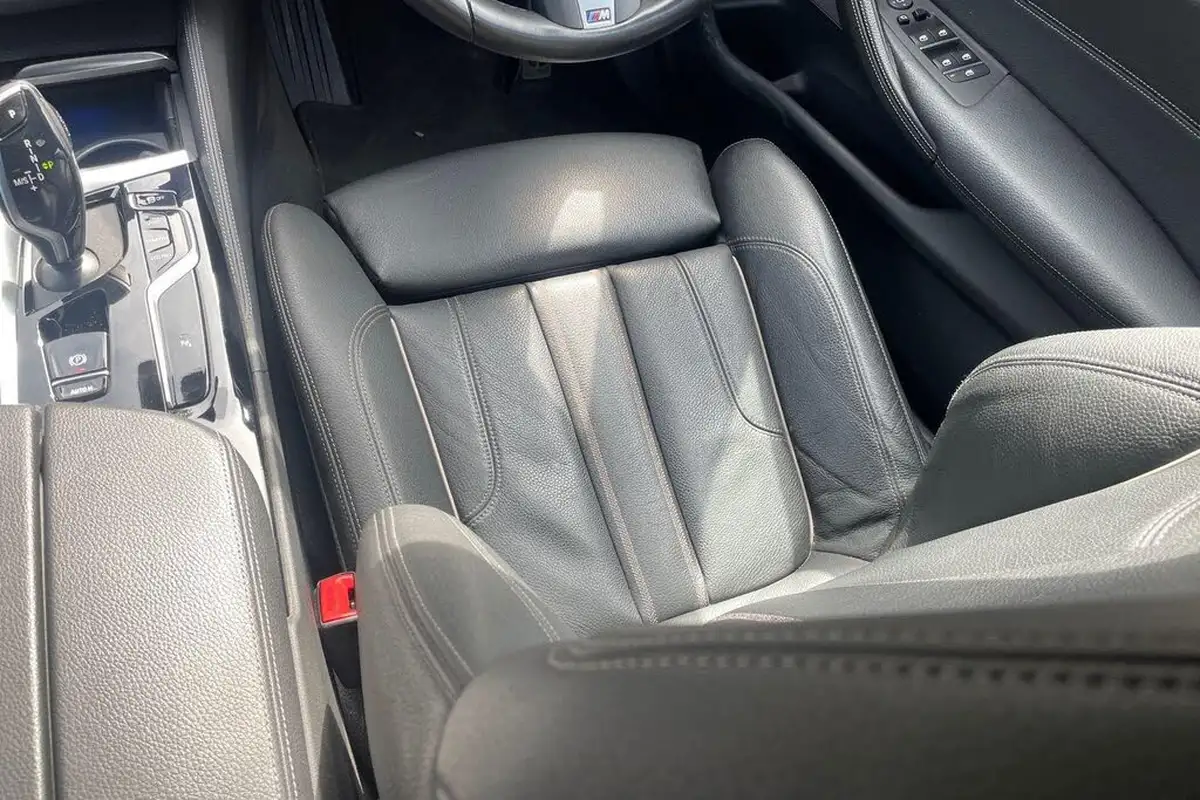 2021-bmw-5-series-20td-520d-m-sport-mht-touring-5d-big-30